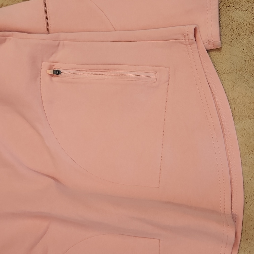 Puma pull over - Picture 4 of 6